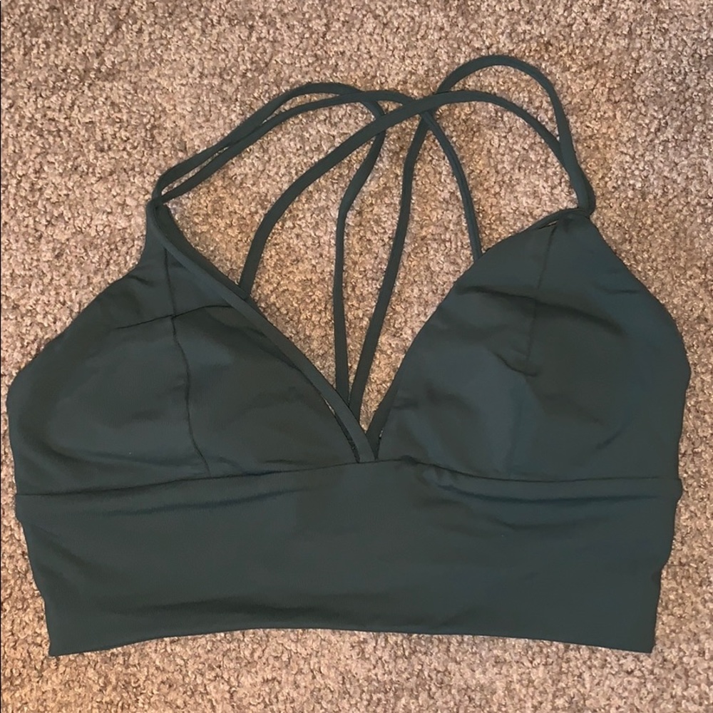 Green lululemon sports bra